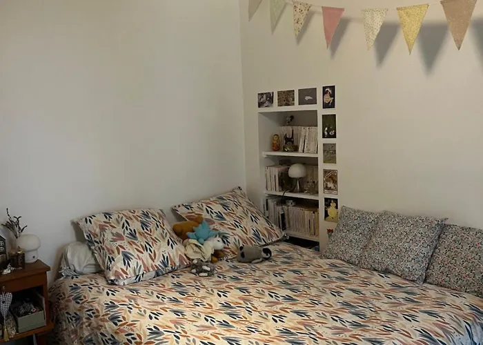 홈스테이 Deux En Plein Coeur De Montmartre, *