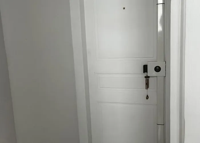 홈스테이 Deux En Plein Coeur De Montmartre,