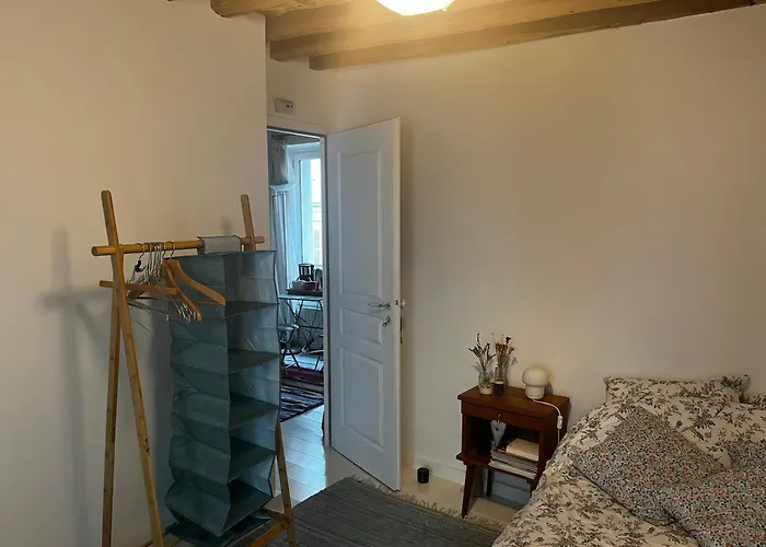 홈스테이 Deux En Plein Coeur De Montmartre,