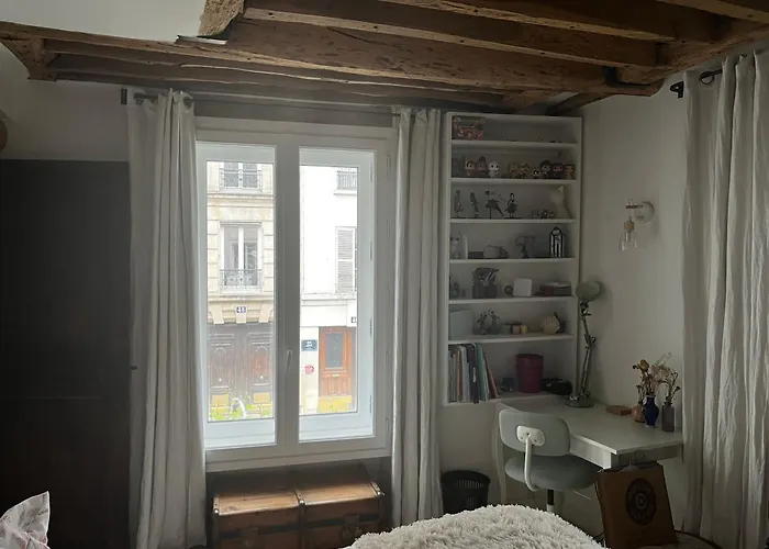 홈스테이 Deux En Plein Coeur De Montmartre, *