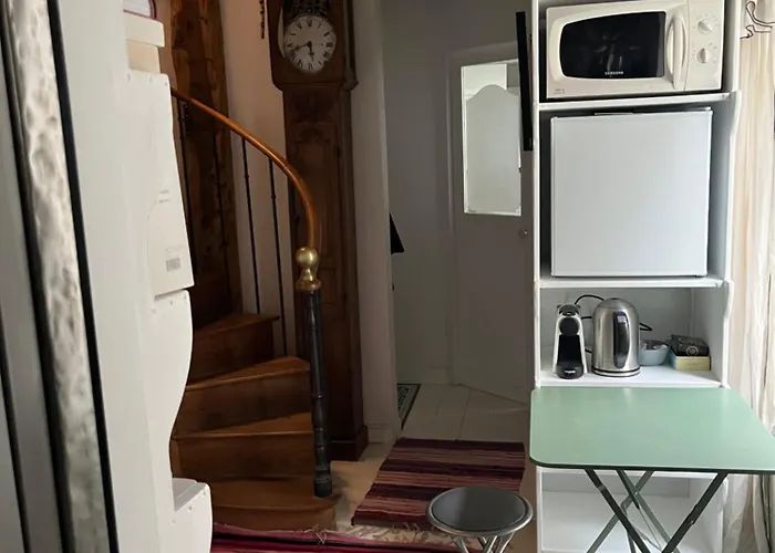 Deux En Plein Coeur De Montmartre, 홈스테이 파리